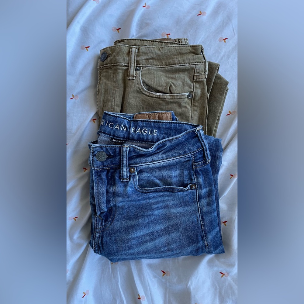 American Eagle Jeans
